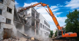Промышленный демонтаж зданий Вязьма, цена от 2902 руб.